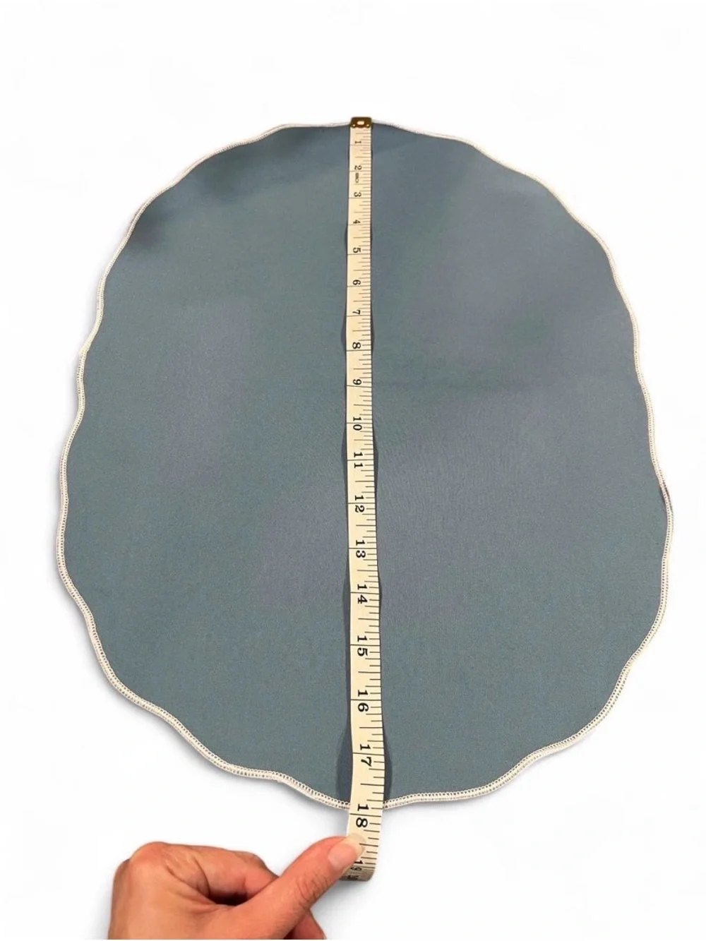 The Unbranded Brand vintage victorian